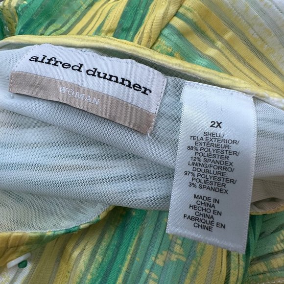 Alfred Dunner Womens Top Short Sleeve Shirt Plus 2X Short Sleeve Yellow Green Wh - Picture 2 of 11